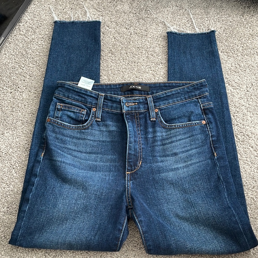 Joes high rise skinny ankle jeans. Size 28